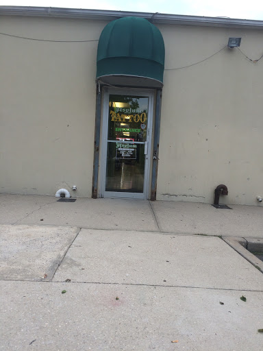 Tattoo Shop «Asylum Tattoo», reviews and photos, 1210 Montauk Hwy A, Copiague, NY 11726, USA