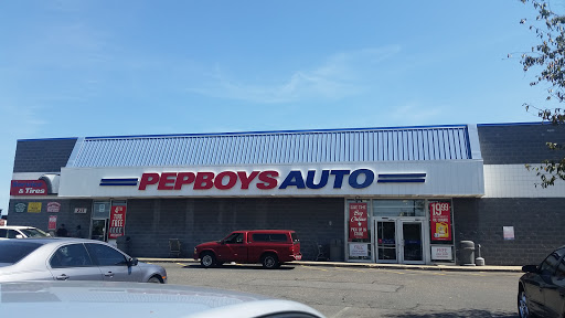 Auto Parts Store «Pep Boys Auto Parts & Service», reviews and photos, 231 Sunrise Hwy, Lindenhurst, NY 11757, USA
