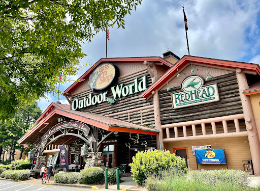 Sporting Goods Store «Bass Pro Shops», reviews and photos, 5900 Sugarloaf Pkwy, Lawrenceville, GA 30043, USA