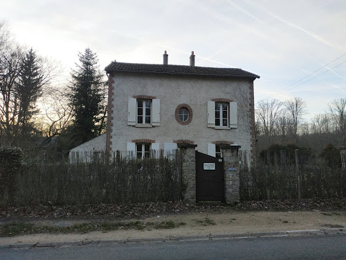 Maison forestière de la grande vallée à Bourron-Marlotte