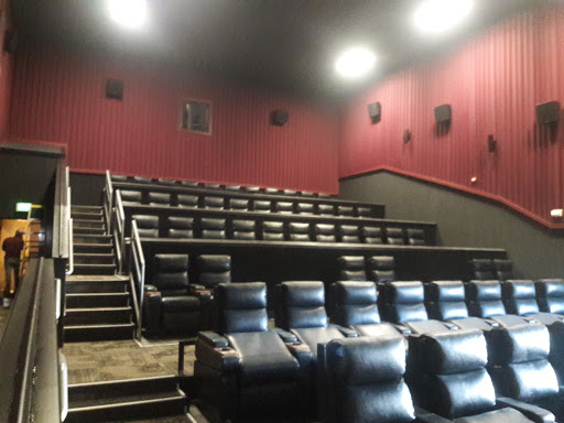 Movie Theater «Regal Cinemas Noblesville 10», reviews and photos, 10075