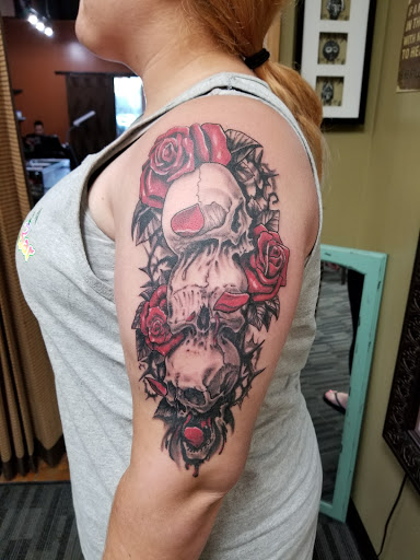 Tattoo Shop «Forbidden Images Inc», reviews and photos, 10900 FL-54 #104, New Port Richey, FL 34655, USA