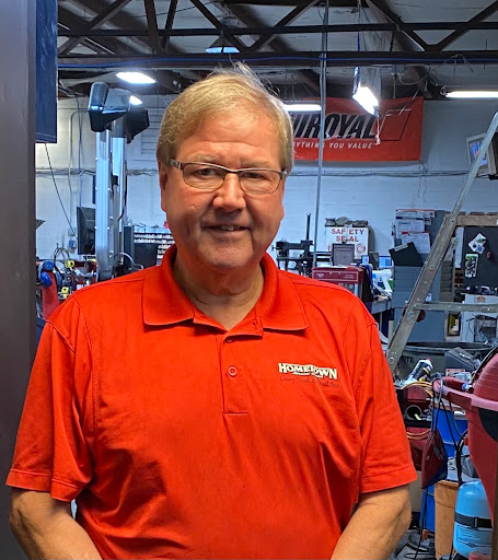 Auto Repair Shop «Hometown Service Center Inc», reviews and photos, 130 E College Ave, Westerville, OH 43081, USA