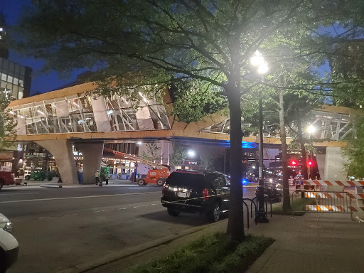Movie Theater «Regal Cinemas Ballston Common 12», reviews and photos, 671 N Glebe Rd, Arlington, VA 22203, USA