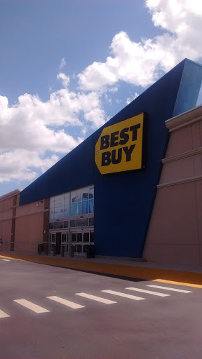 Electronics Store «Best Buy», reviews and photos, 1620 W Osceola Pkwy, Kissimmee, FL 34741, USA