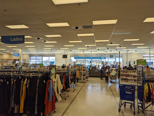 Clothing Store «Ross Dress for Less», reviews and photos, 19800 Hawthorne Blvd, Torrance, CA 90503, USA