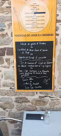 Fourchette et Tire Bouchon à Saint-Jean-Brévelay menu