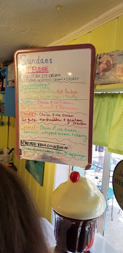 Ice Cream Shop «Great Licks Ice Cream Shop», reviews and photos, 4643 Pine Island Rd, Matlacha, FL 33993, USA