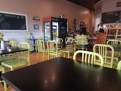 Savannah Moon Bakery & Cafe