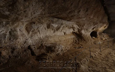 Cap Blanc rock shelter image