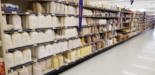 Grocery Store «Sharp Shopper Grocery Outlet», reviews and photos, 802 Berryville Ave, Winchester, VA 22601, USA