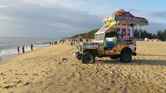 Munnakal Beach