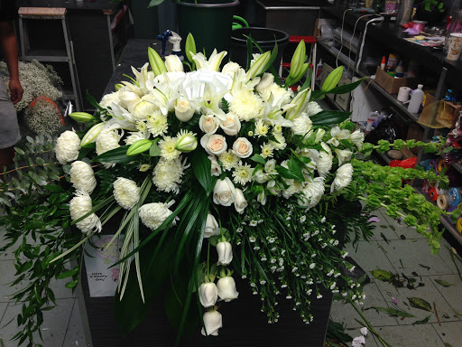 Florist «Elegant Florist», reviews and photos, 6909 4th Ave, Brooklyn, NY 11209, USA