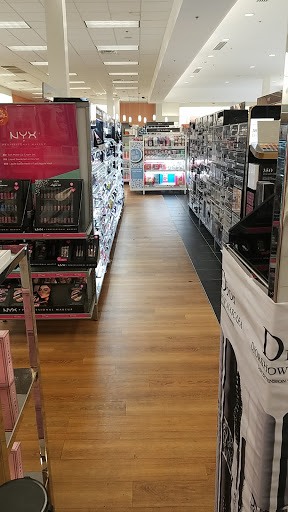 Hair Salon «Ulta Beauty», reviews and photos, 11850 Pines Blvd, Pembroke Pines, FL 33025, USA