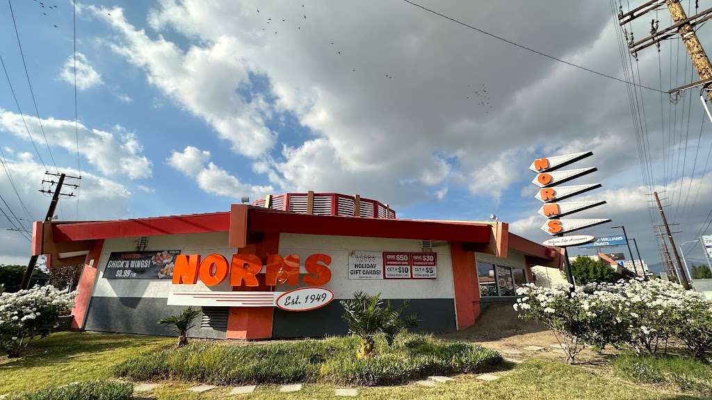 NORMS Restaurant 91791