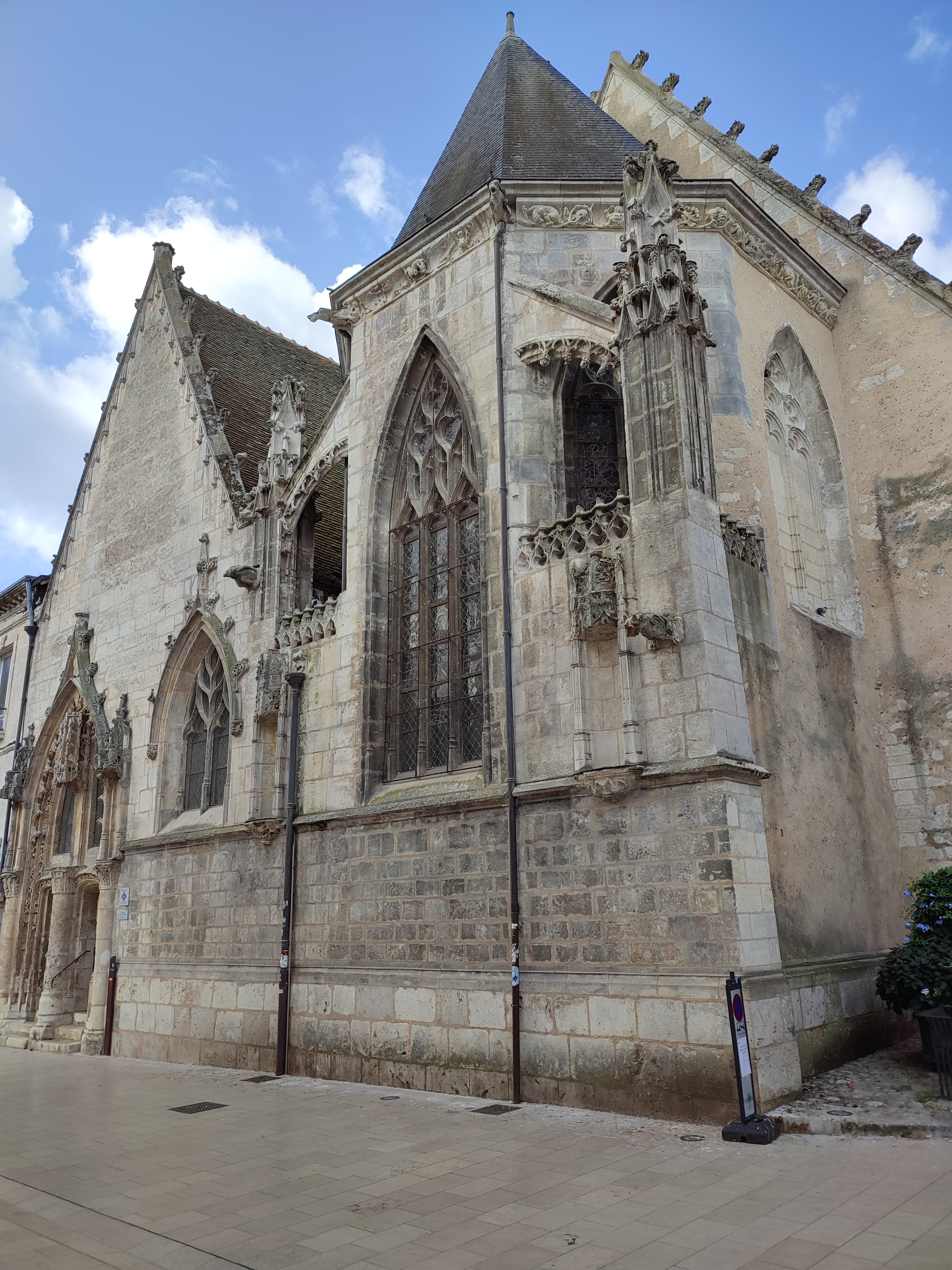 Photo n° 2 de l'avis de ouzé.e fait le 18/07/2023 à 13:20