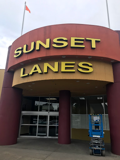 Bowling Alley «Sunset Lanes», reviews and photos, 12770 SW Walker Rd, Beaverton, OR 97005, USA