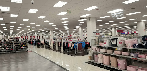 Clothing Store «Burlington Coat Factory», reviews and photos, 1402 SE Everett Mall Way, Everett, WA 98208, USA