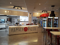 Atmosphère du Pizzeria Family Pizza à Les Monts d'Aunay - n°8