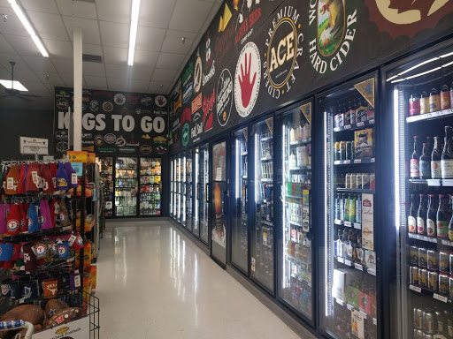 Convenience Store «Lone Star Beverages», reviews and photos, 3065 N Josey Ln #62, Carrollton, TX 75007, USA