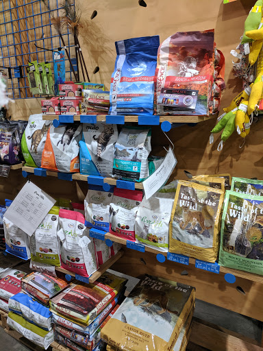 Pet Supply Store «BlueCollar Working Dog», reviews and photos, 1320 Glendale Blvd, Los Angeles, CA 90026, USA