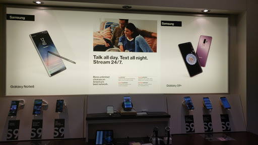 Cell Phone Store «Verizon», reviews and photos, 195 Lancaster Ave, Ardmore, PA 19003, USA