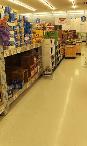 Grocery Store «Price Rite of District Heights», reviews and photos, 5800 Silver Hill Rd, District Heights, MD 20747, USA