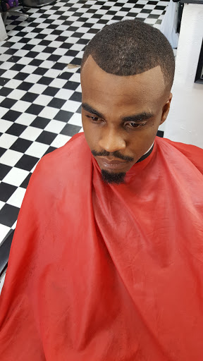Barber Shop «New Cuts Barber Shop», reviews and photos, 2800 E Illinois Ave, Dallas, TX 75216, USA