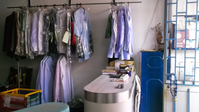 R. Carlos da Maia 28, 1350-032 Lisboa