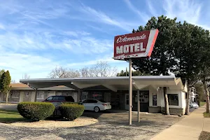 Colonnade Motel image