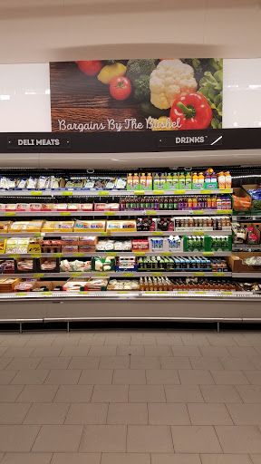 Supermarket «ALDI», reviews and photos, 2120 Panama Ln, Bakersfield, CA 93304, USA