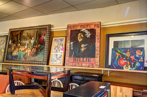 Consignment Shop «Home Consignment Center - Marin/Corte Madera», reviews and photos, 801 Tamalpais Dr, Corte Madera, CA 94925, USA