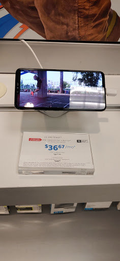 Cell Phone Store «AT&T», reviews and photos, 6150 E Lake Sammamish Pkwy SE, Issaquah, WA 98029, USA