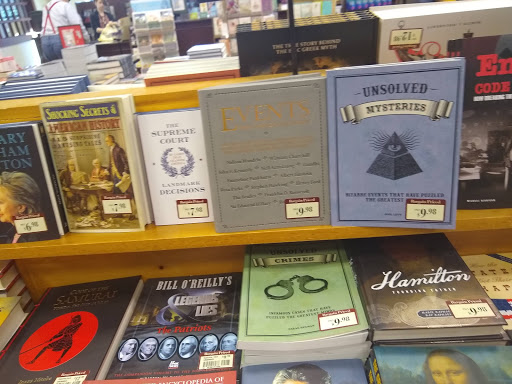 Book Store «Barnes & Noble», reviews and photos, 8117 Sudley Rd, Manassas, VA 20109, USA