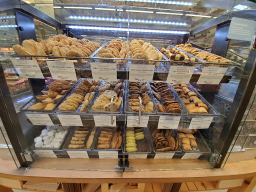 Grocery Store «Whole Foods Market», reviews and photos, 105 Stacy Rd, Fairview, TX 75069, USA