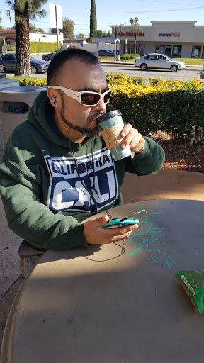 Donut Shop «Yum Yum Donuts», reviews and photos, 9886 Central Ave, Montclair, CA 91763, USA