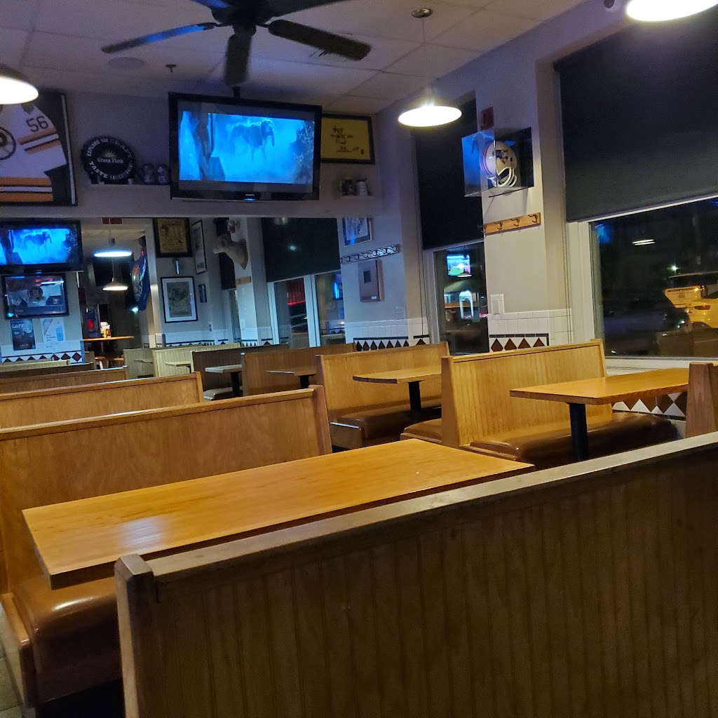 Dave's Bar & Grill 02886