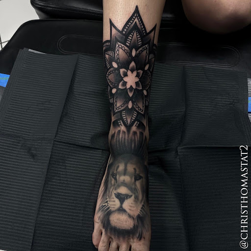 Tattoo Shop «Golden Lotus Tattoo Studio», reviews and photos, 3901 E Kiehl Ave C, Sherwood, AR 72120, USA