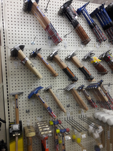 Hardware Store «W.C. Winks Hardware», reviews and photos, 200 SE Stark St, Portland, OR 97214, USA