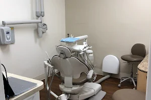 Moresmiles Dental image