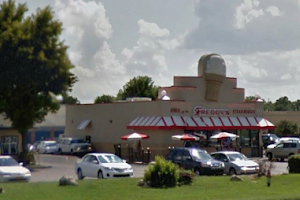 Freddy's Frozen Custard & Steakburgers image