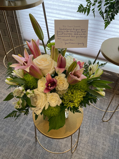 Florist «Vinery», reviews and photos, 214 Water St, Jordan, MN 55352, USA