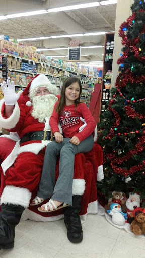 Grocery Store «Rays Food Place», reviews and photos, 1139 S Cloverdale Blvd, Cloverdale, CA 95425, USA