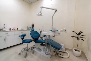 Vishishat Dental Clinic & Implant Center image