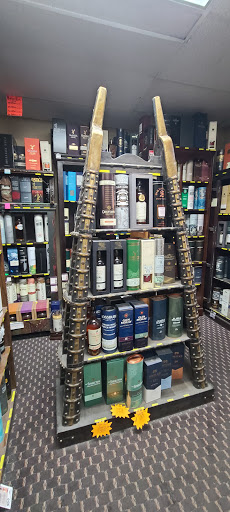 Liquor Store «Downtown Fine Spirits & Wines», reviews and photos, 103 S Wahsatch Ave, Colorado Springs, CO 80903, USA