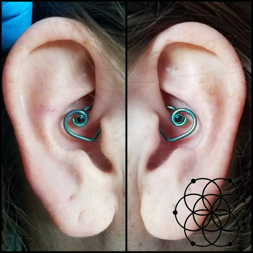 Tattoo Shop «Z Edge Tattoo & Body Piercing South Shop», reviews and photos, 3603 Clark Rd, Sarasota, FL 34233, USA