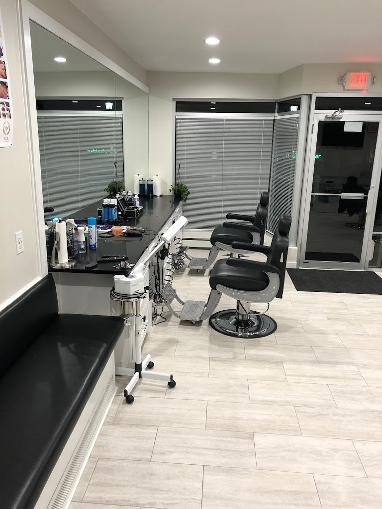 V.I.P. Styles And Cuts 10954