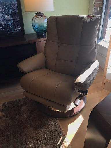 Furniture Store «Viking Trader», reviews and photos, 2585 Shattuck Ave, Berkeley, CA 94704, USA