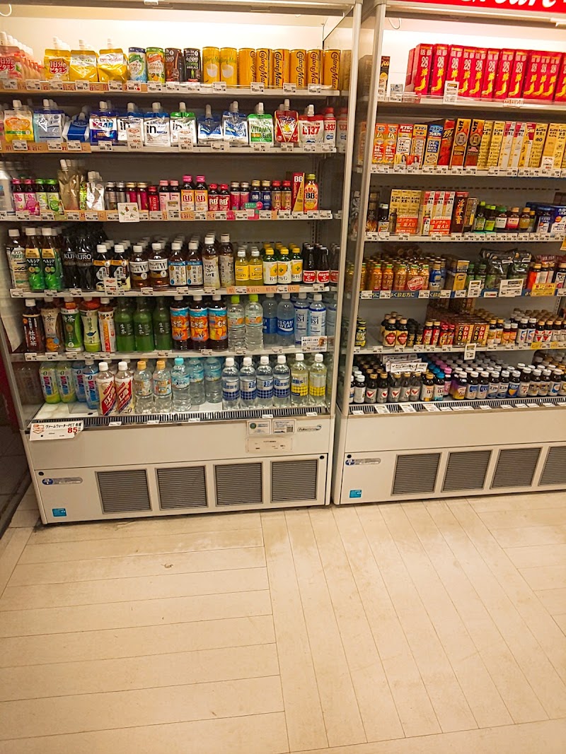 札幌弘栄堂書店 パセオ西店 北海道札幌市北区北 書店 書店 グルコミ