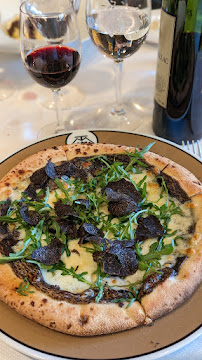 Pizza du Restaurant gastronomique La Maison de la Truffe à Paris - n°20